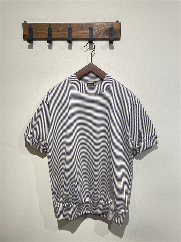 A VONTADE(アボンタージ) No.VTD-0646-CS ボーダーモックネックTシャツ