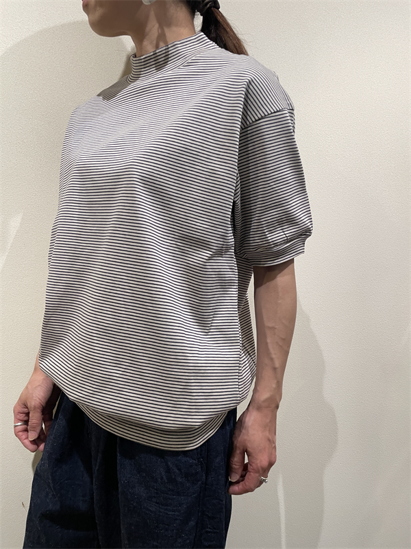 A VONTADE（アボンタージ） No.VTD-0646-CS ボーダーモックネックTシャツ