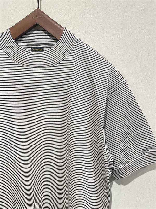 A VONTADE（アボンタージ） No.VTD-0646-CS ボーダーモックネックTシャツ
